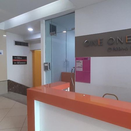 Luxfort 118 Service Suites Tanjung Tokong Buitenkant foto